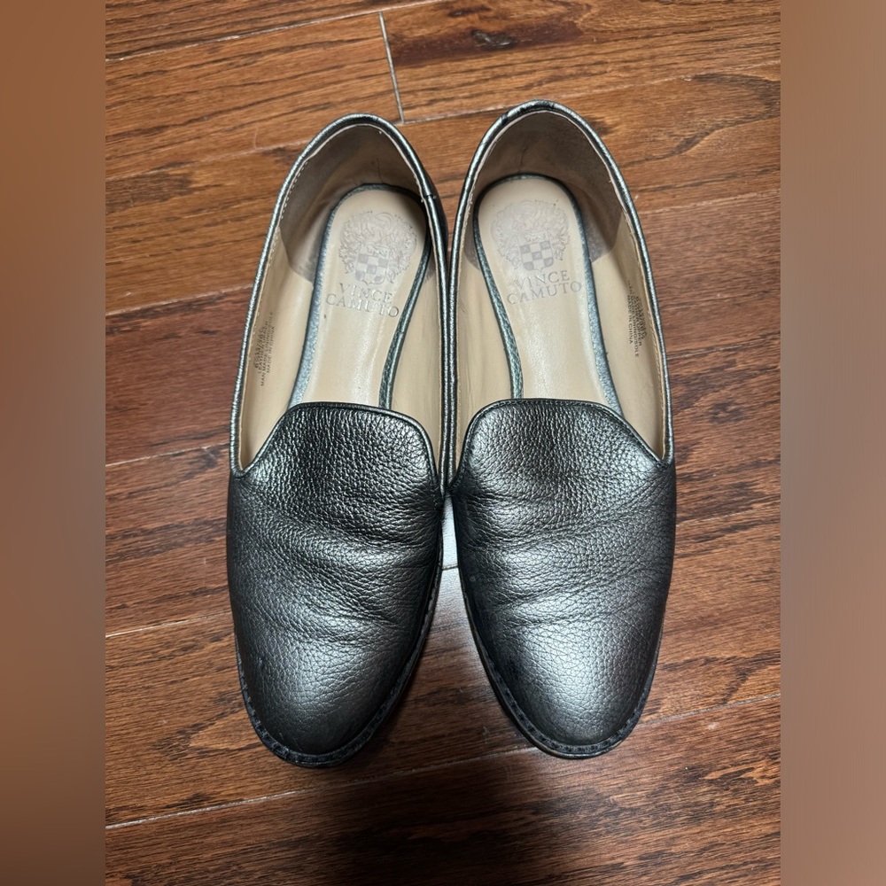Vince camuto size 6.5 loafers.